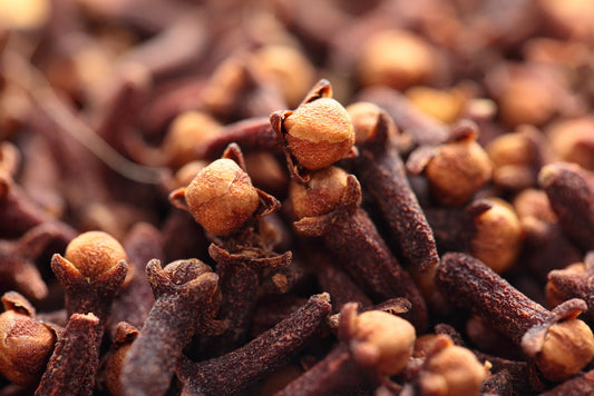Whole Cloves 2.2 lb